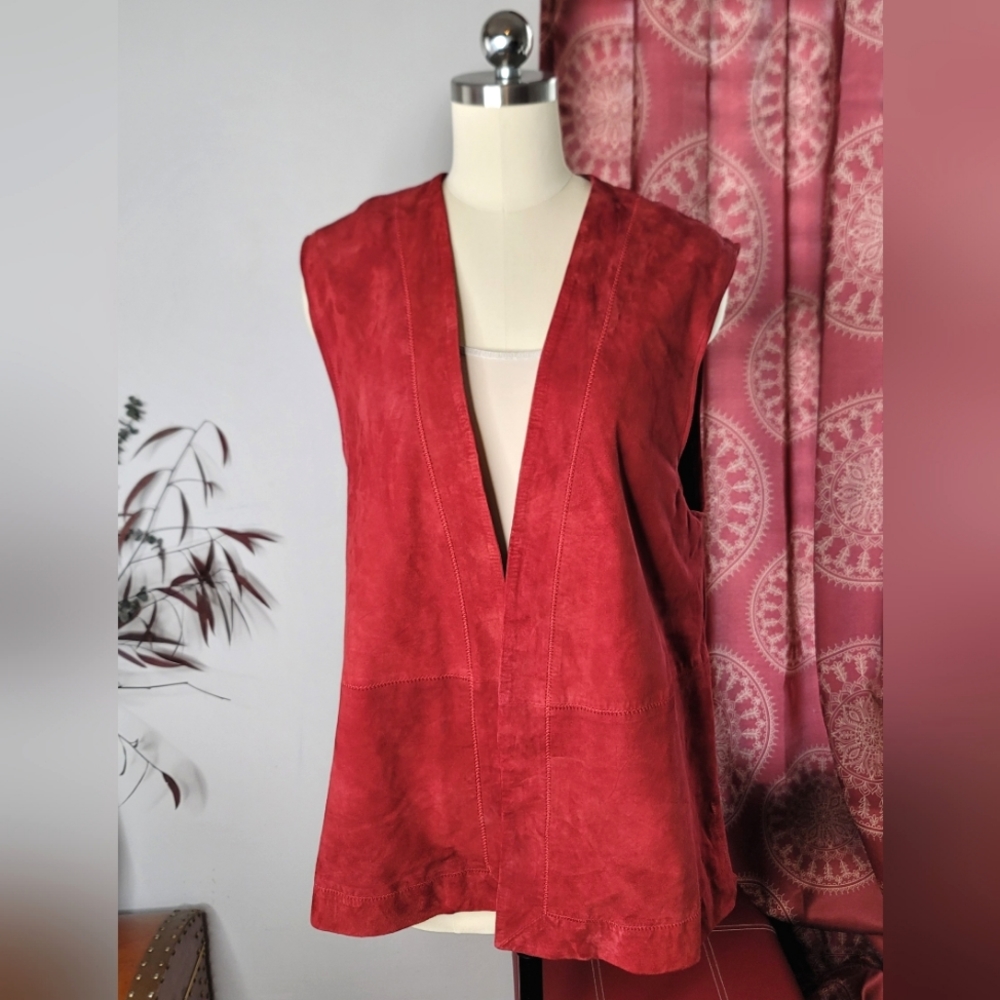 Massimo Dutti Suede Vest Red Size Medium